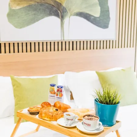 Bed & Breakfast Studio19 *